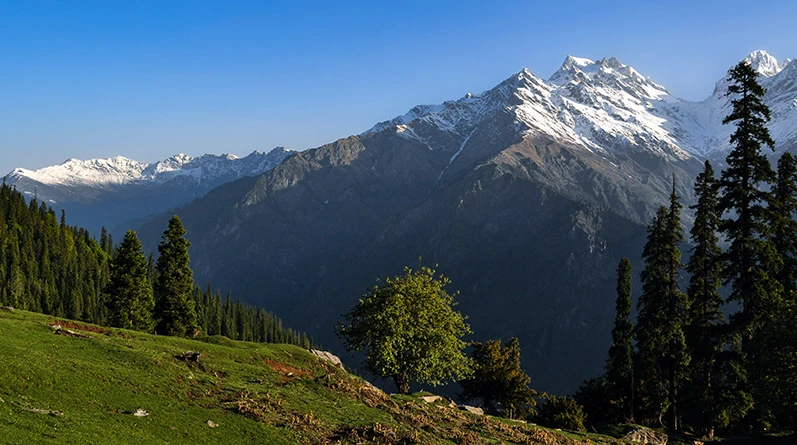 Sar Pass Mountain View